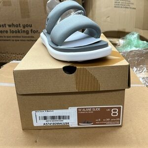 Koolaburra Gray Slide Sandals